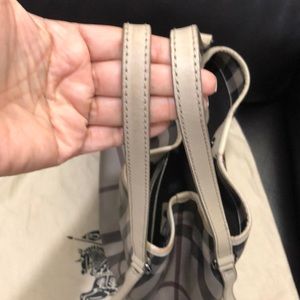 Burberry bag